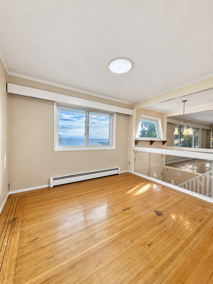 14391 Marine Drive - Photo 2 of 20