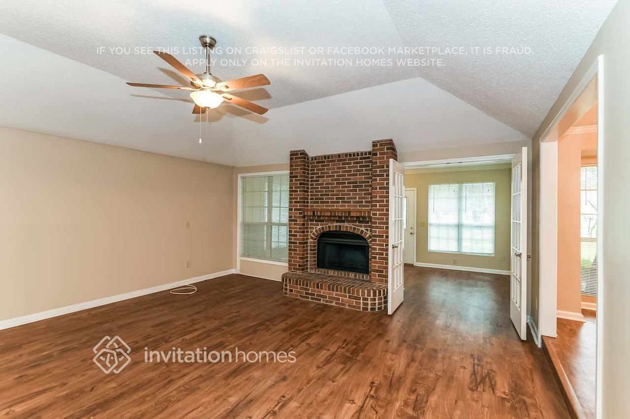 5140 Harbor Point Cir - Photo 7 of 19