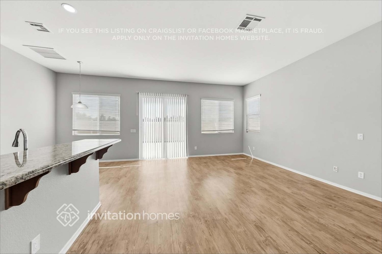 835 Brownie Way - Photo 6 of 23