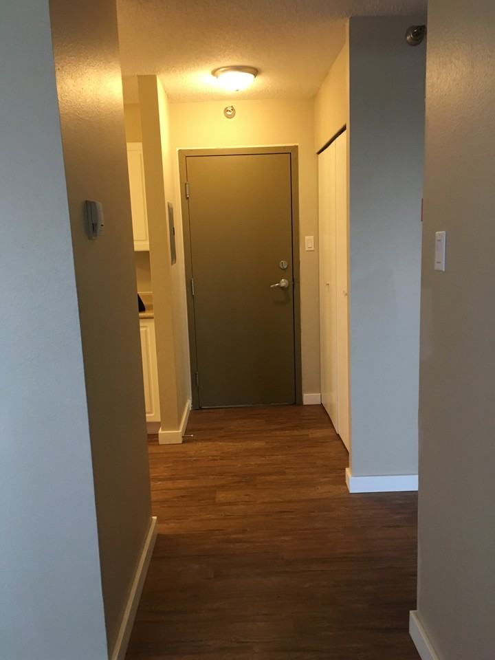 Aurora Pointe - Photo 6 of 10
