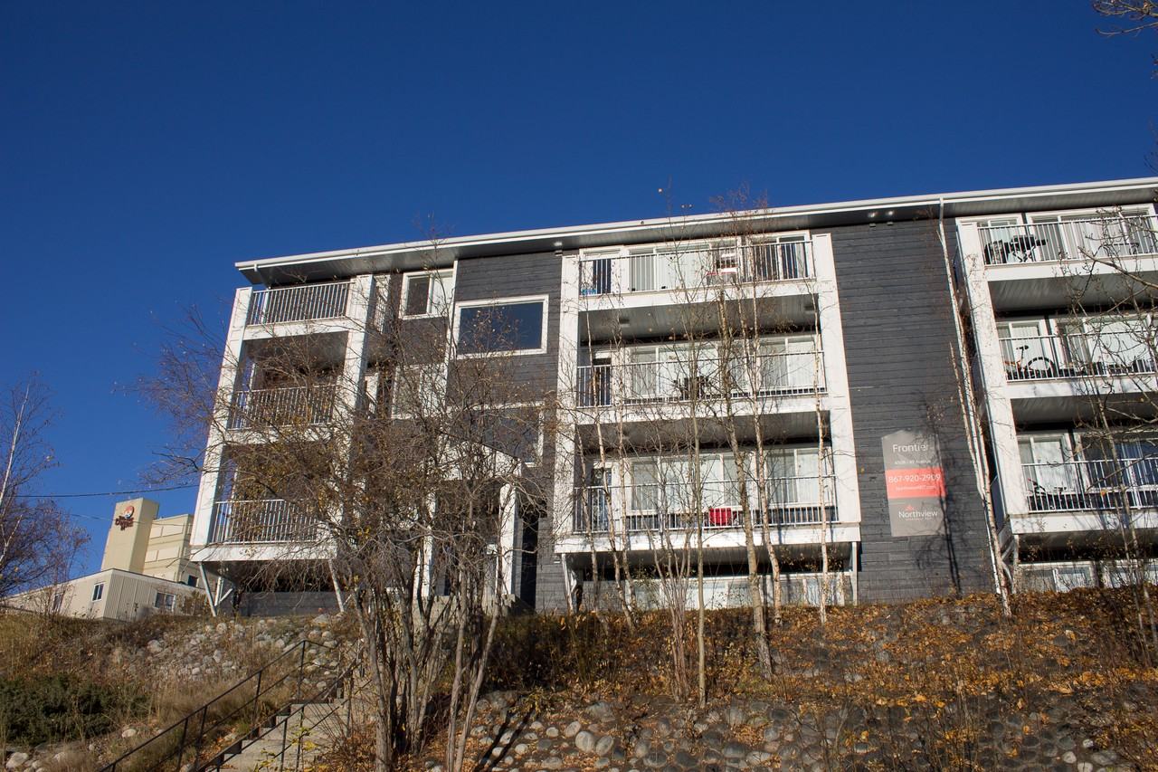 Frontier House - Photo 2 of 7