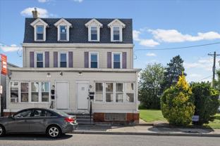 204 N Broadway #B - Photo 1 of 1