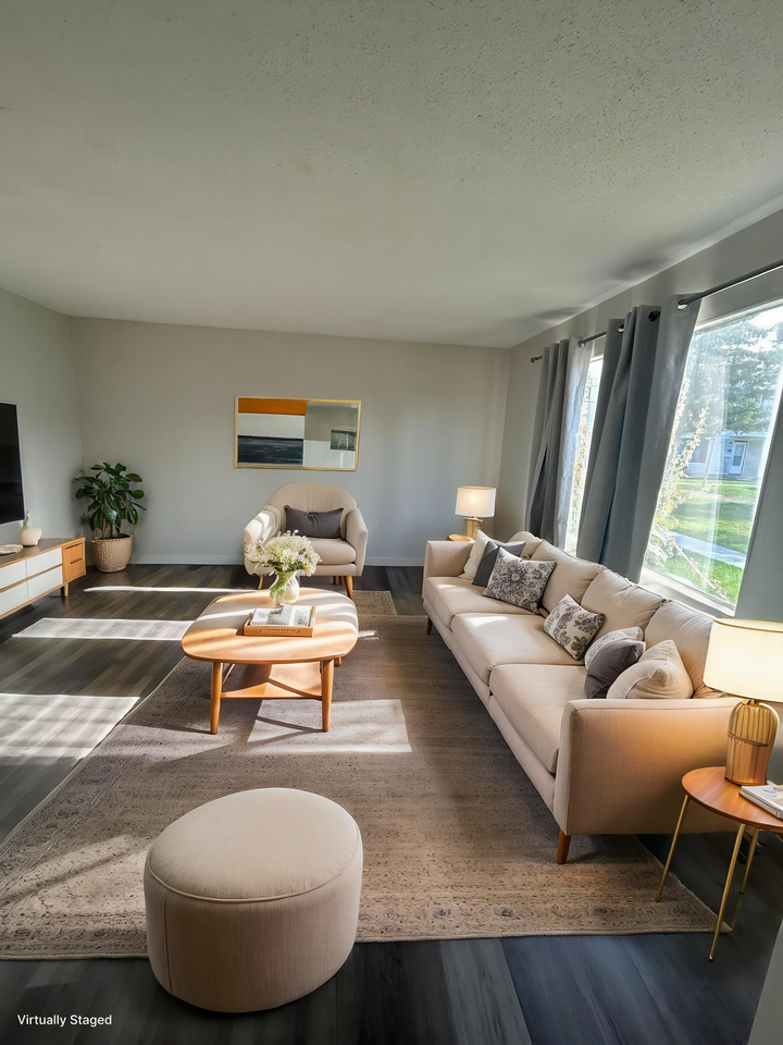 Lauderdale Manor Townhomes - Photo 5 of 16