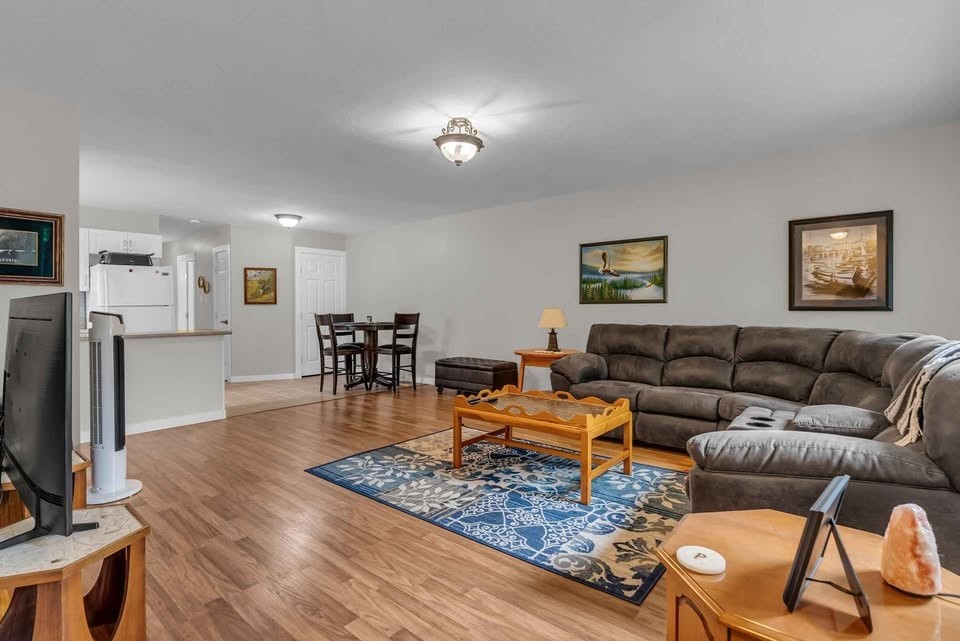 3224 Mcgill St - Photo 2 of 22