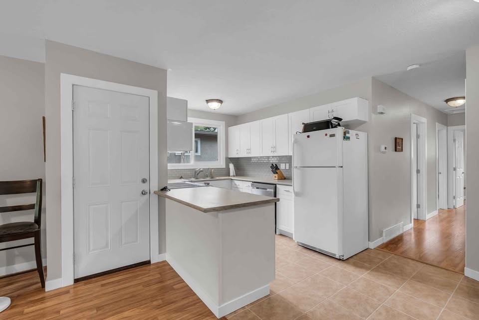 3224 Mcgill St - Photo 6 of 22