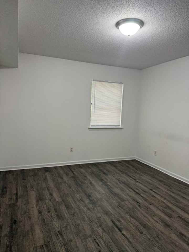 Park West Apartments of Jacksonville - Photo 7 of 9