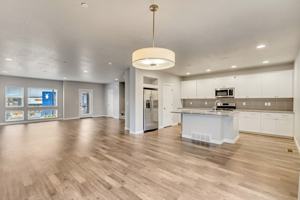 featured image of 1132 W Clark Ln #1132