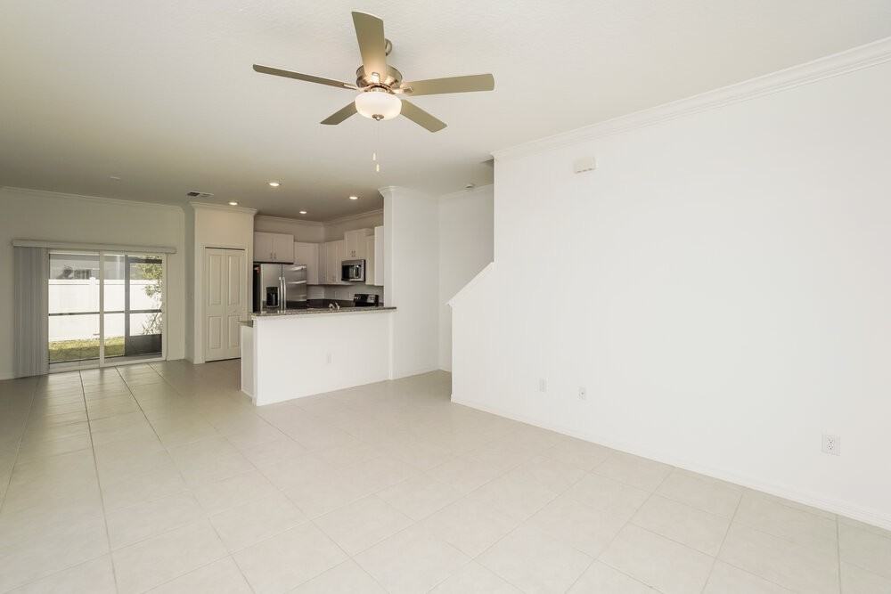 2183 Great Sapphire Ln - Photo 4 of 17