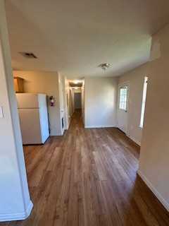 4210 Center St #4210 - Photo 3 of 20