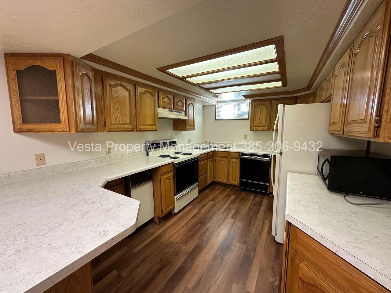 33 N Terrace Dr #B - Photo 2 of 9