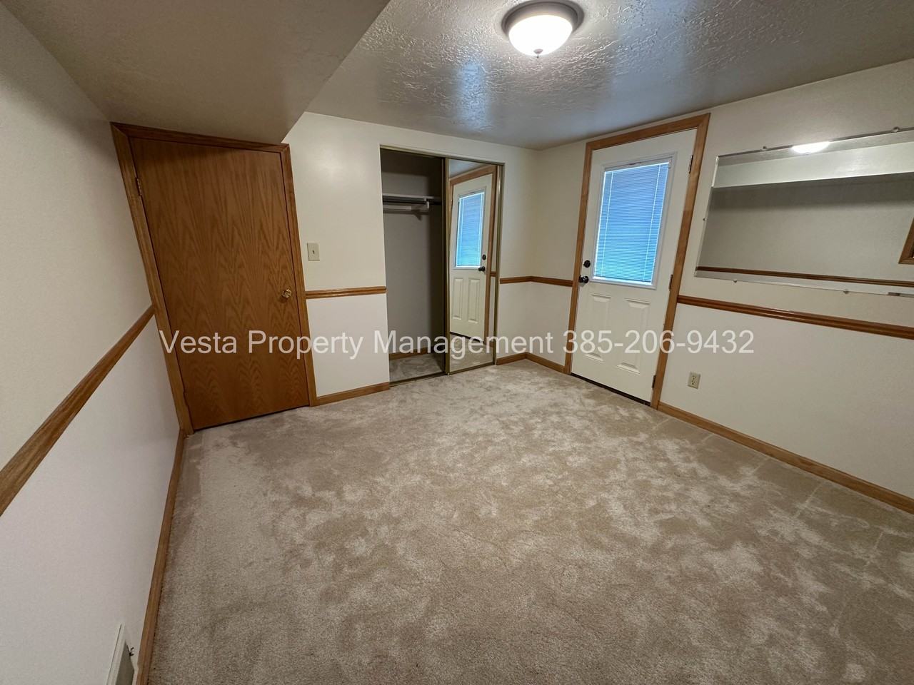 33 N Terrace Dr #B - Photo 7 of 9