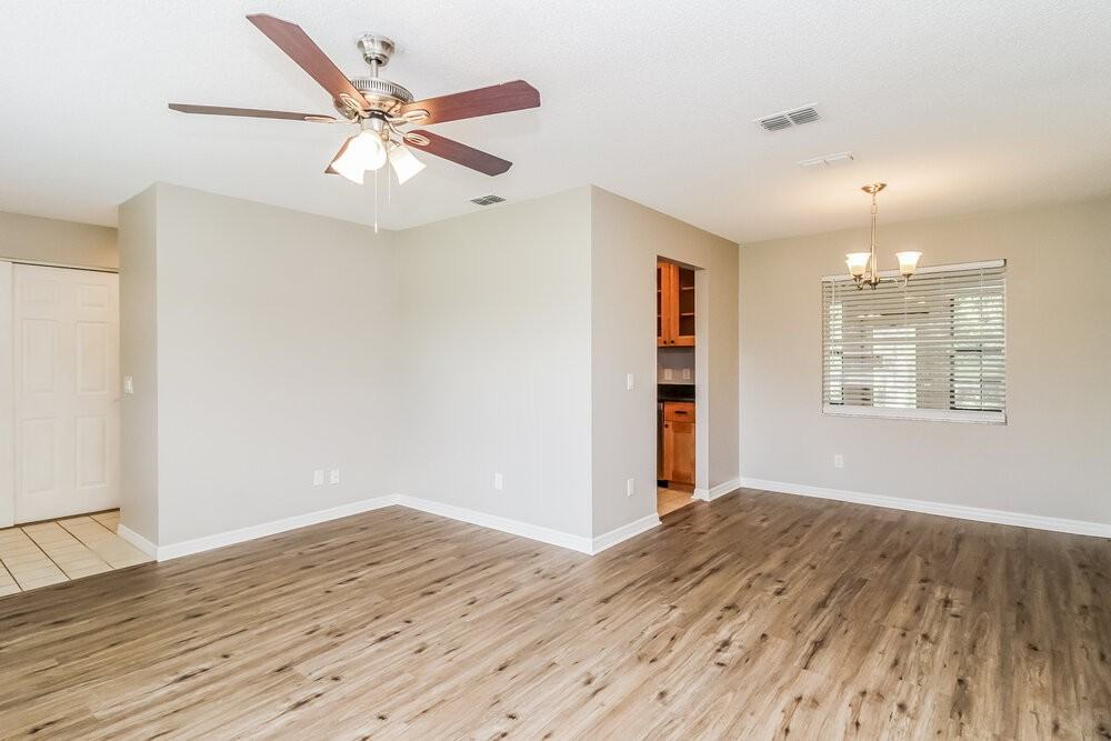 3028 Dikewood Ct - Photo 6 of 16