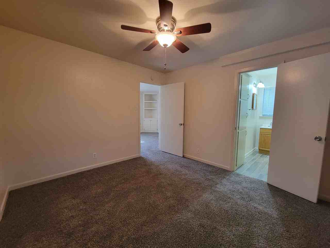 Gant Apartments - Photo 2 of 5