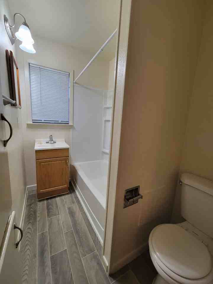 Gant Apartments - Photo 5 of 5