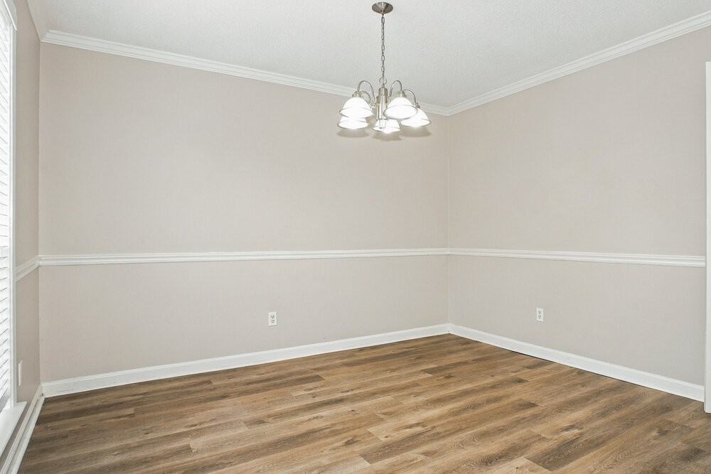 7231 Hunters Forest Dr - Photo 6 of 17