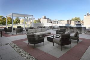featured image of 5945 6th Ave