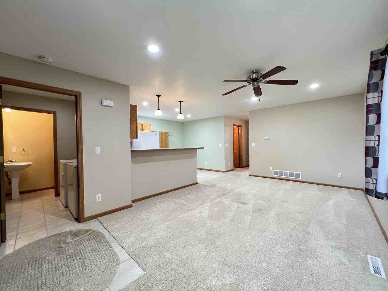 511 Sapphire Cir #0 - Photo 2 of 17