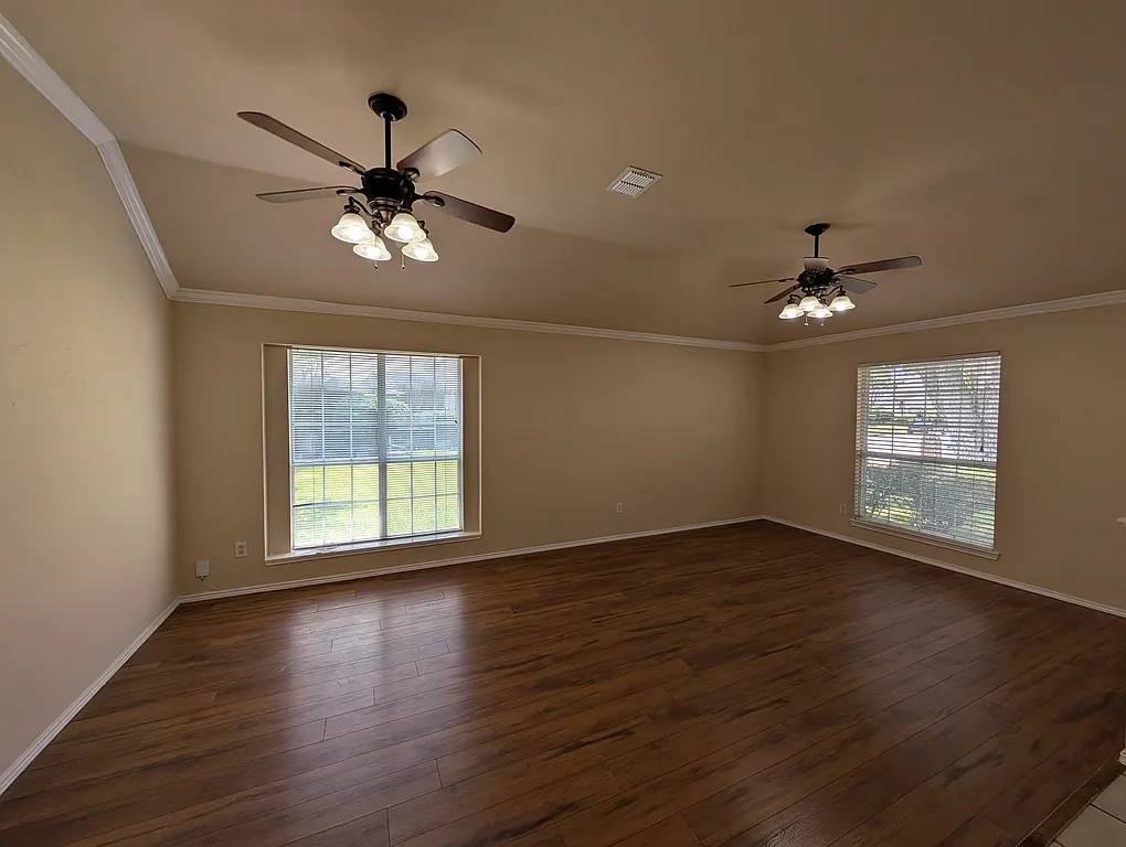 6000 Arlington Drive #1 - Photo 3 of 22