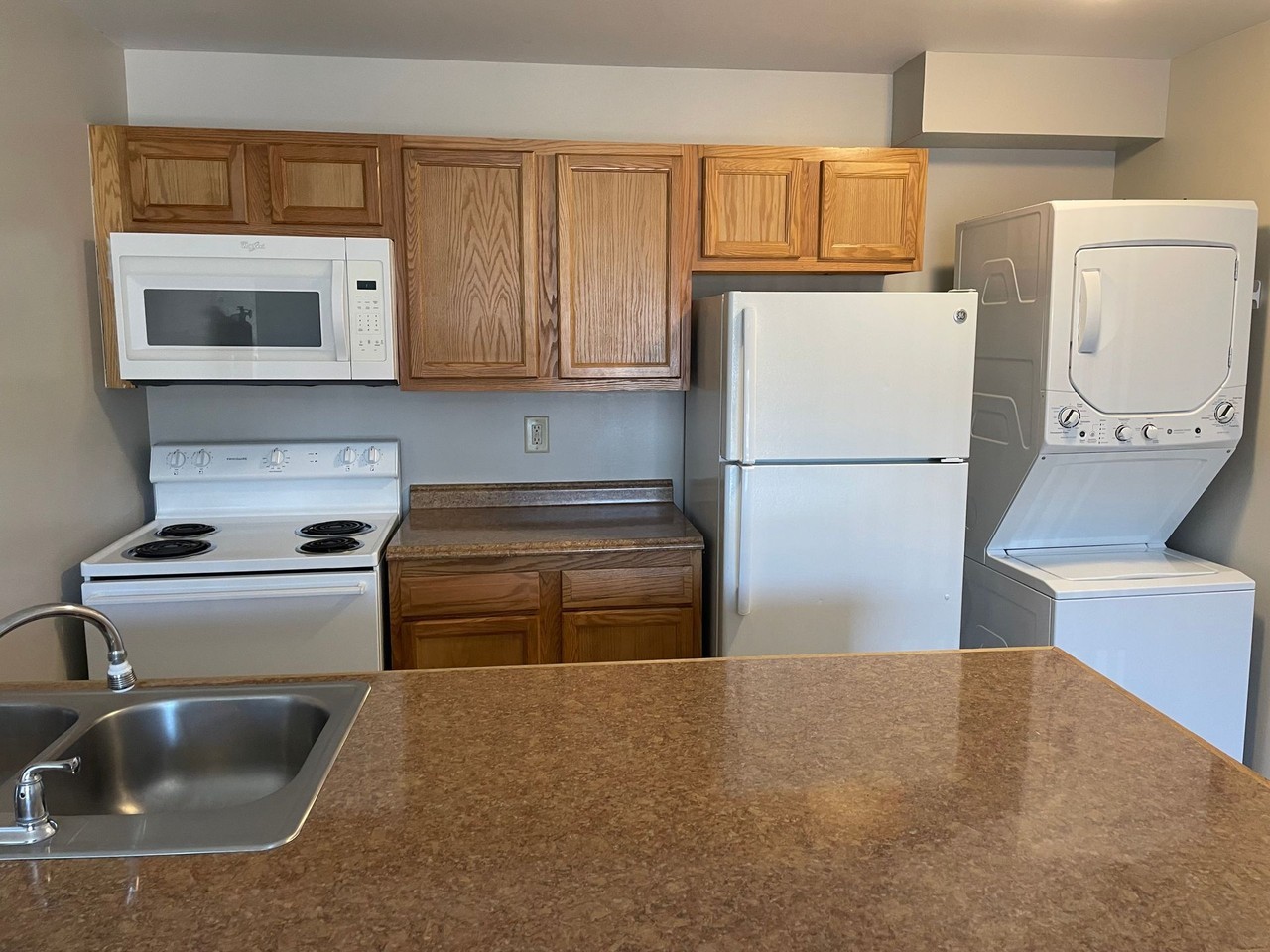 Pine Bridge Apartments - Photo 5 of 11