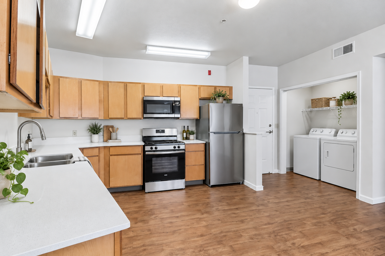 Englewood Vista - Photo 2 of 17