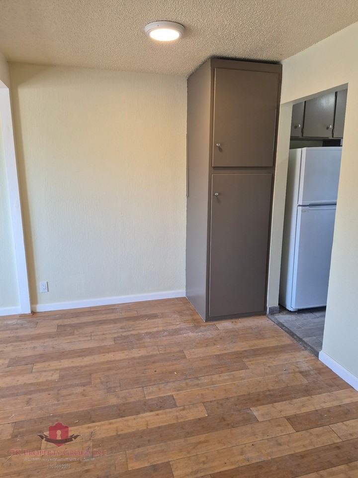 110 Dorsey Dr #24 - Photo 6 of 10
