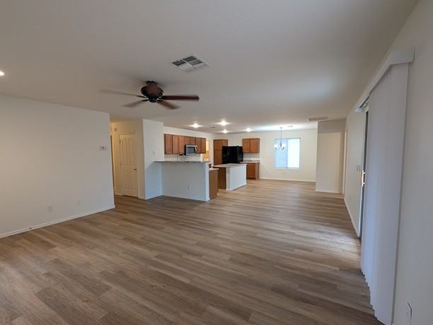 42384 W Bunker Dr #1 - Photo 5 of 20