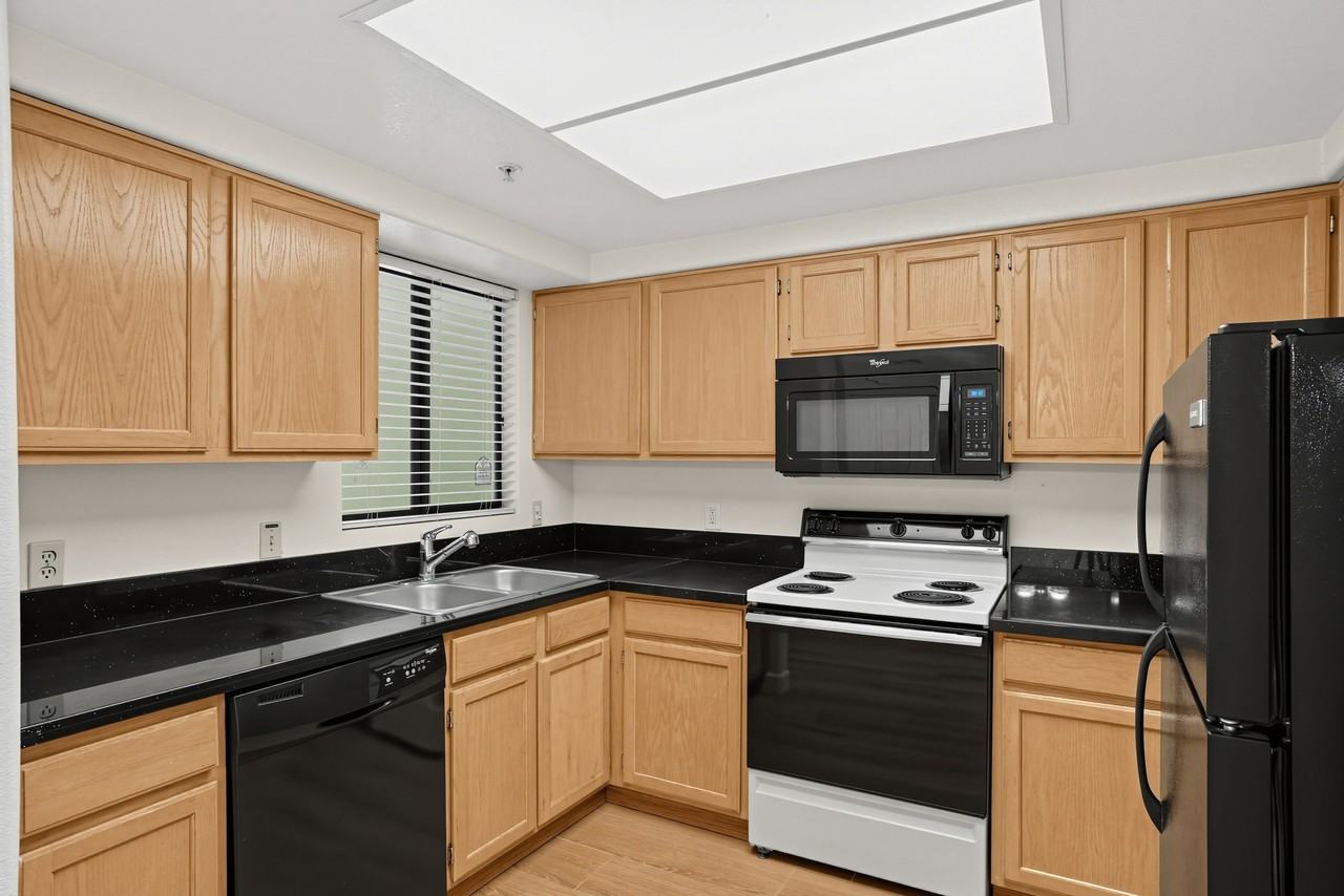 7575 East Indian Bend Road - 1018Unit 1018 #1018 - Photo 3 of 17