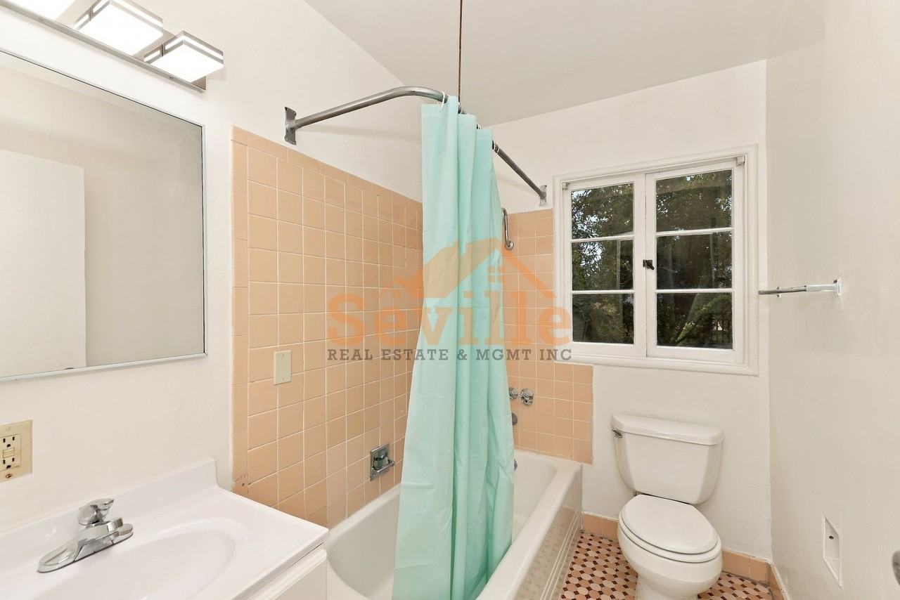 1526 Arch - Photo 5 of 13