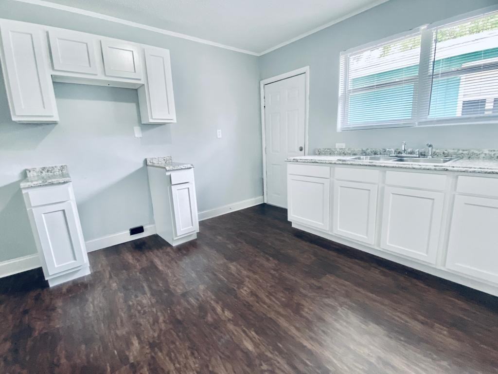 1471 Mitchell St #1 - Photo 7 of 14
