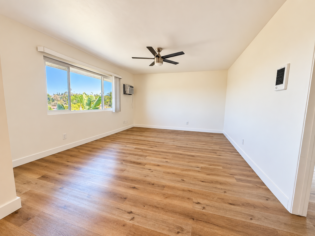 1944 South Broadway - 4 #4 - Photo 7 of 13