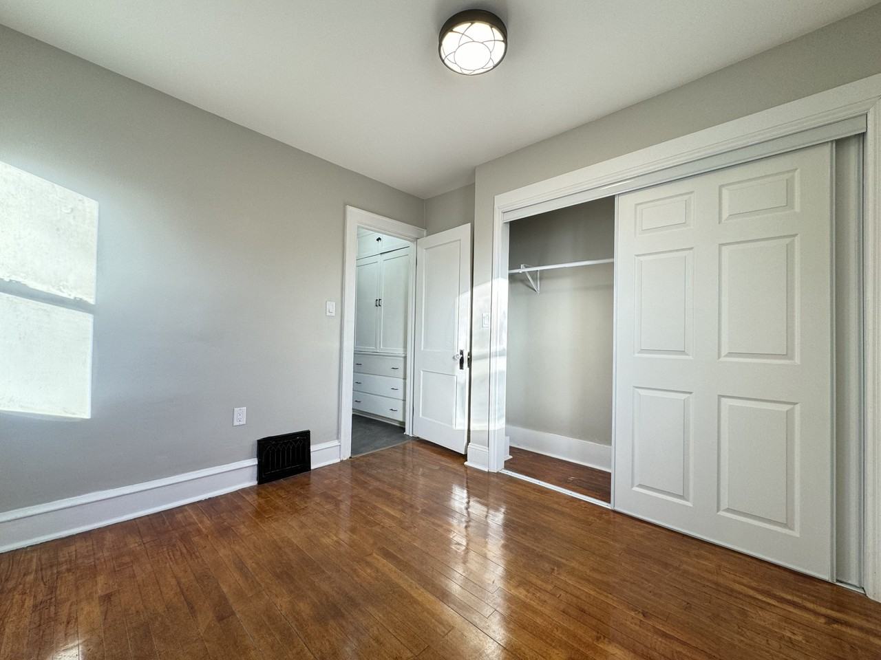 10202 W Bungalow Pkwy Lowr - Photo 7 of 18