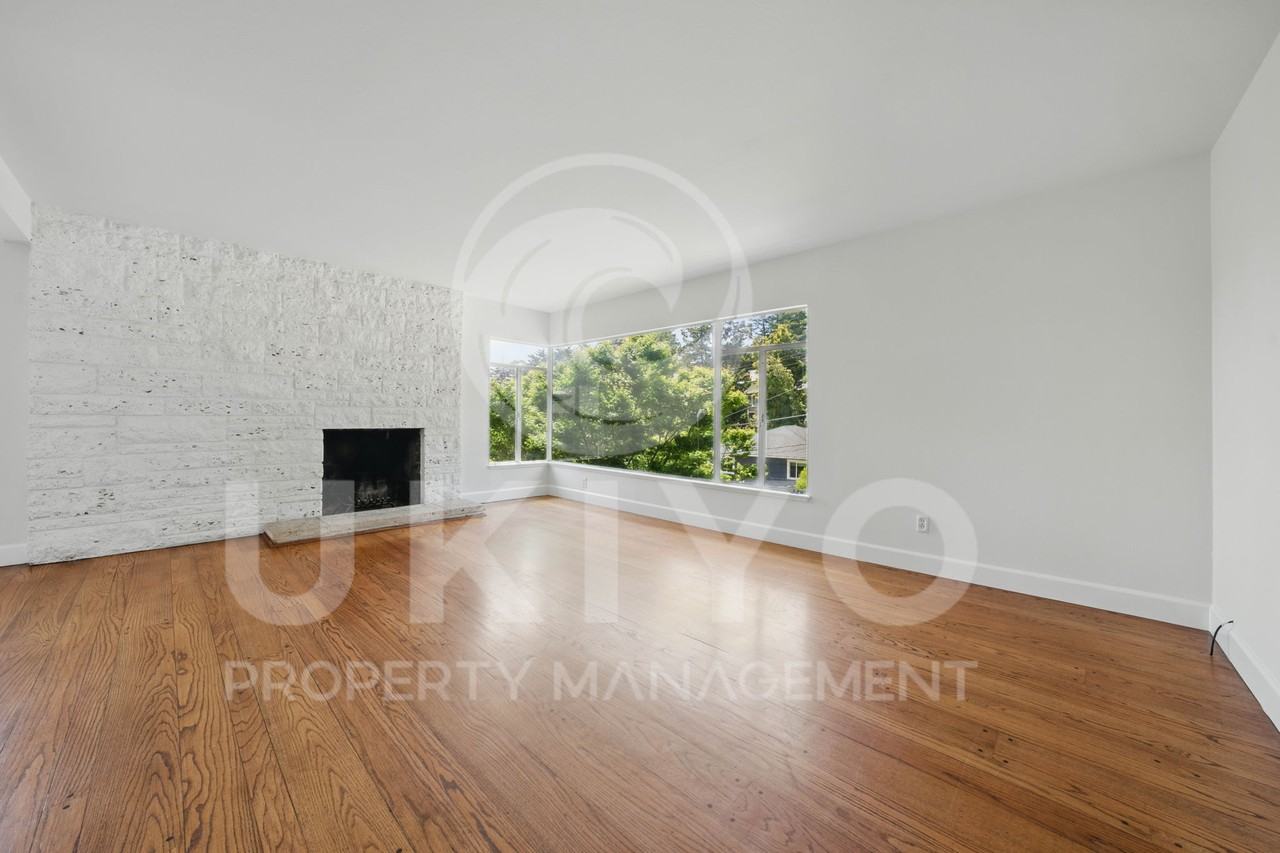 1959 Cortereal Ave #1 - Photo 7 of 50
