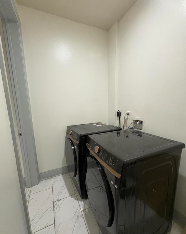 2808 Seine St #1 - Photo 5 of 17