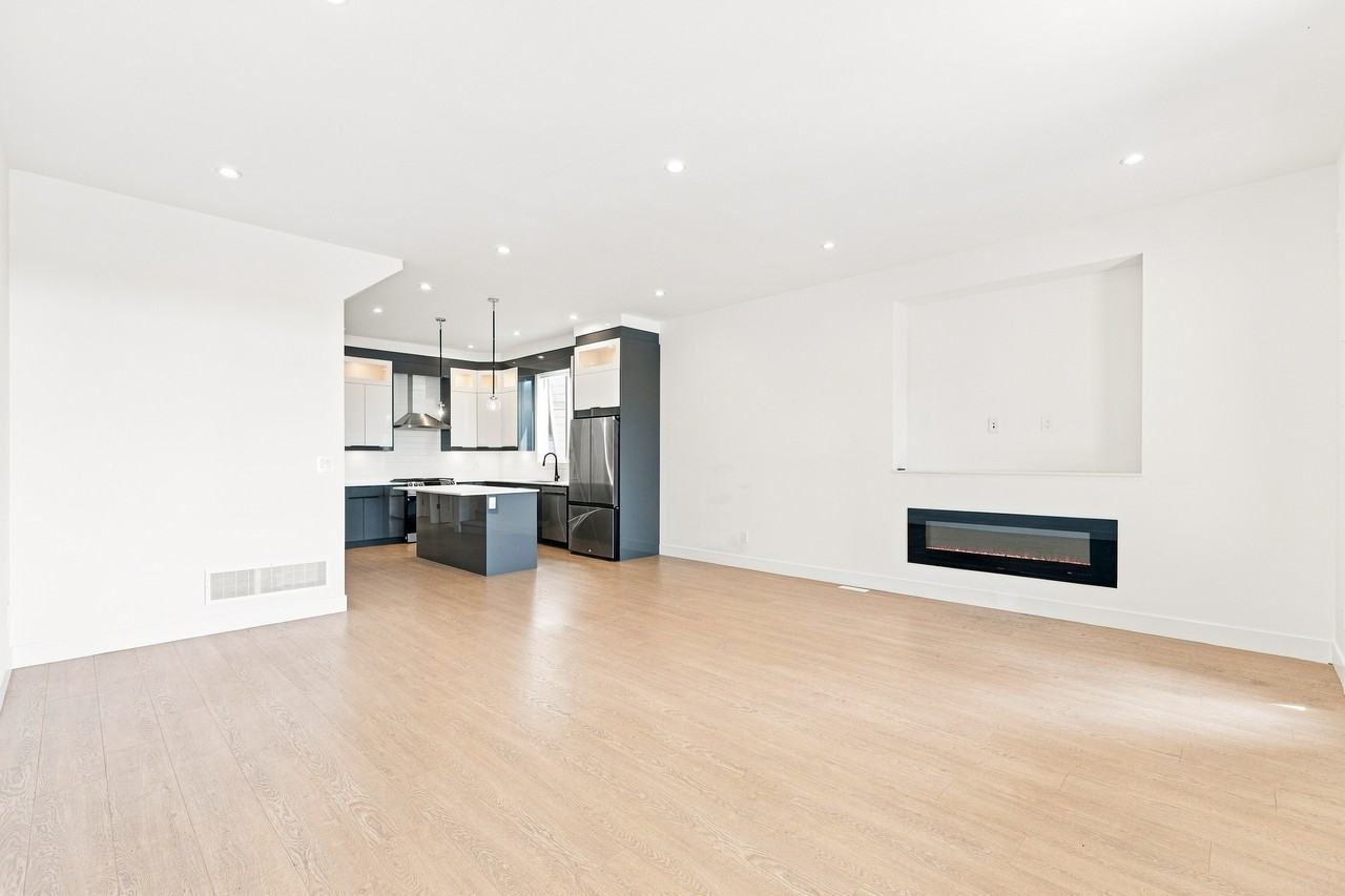 16694 16 Avenue - Photo 2 of 27