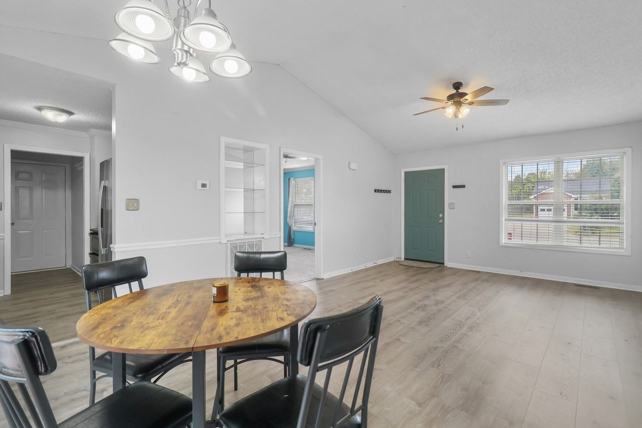354 Broadmore Dr #1 - Photo 6 of 29