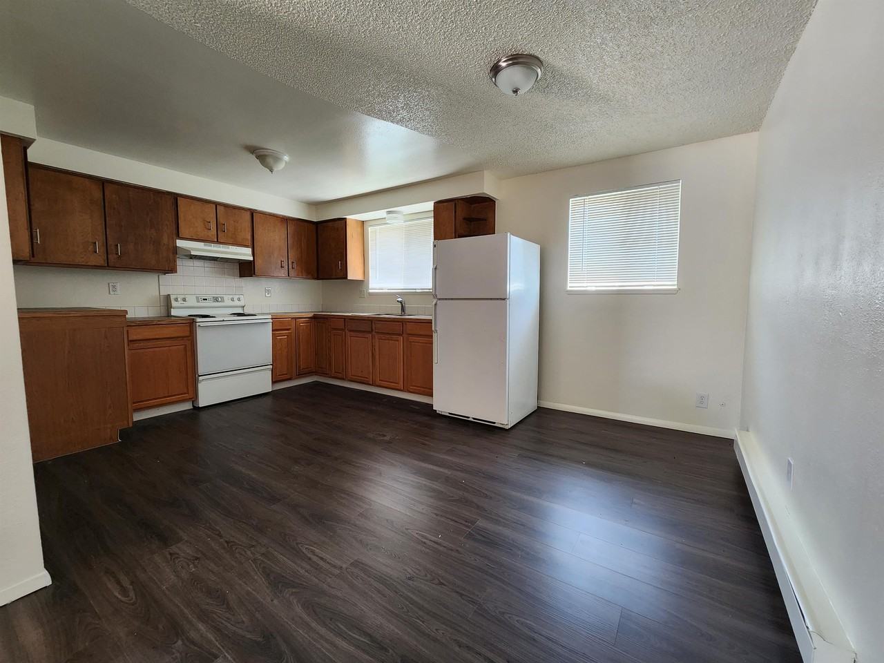 308 20th Ave N #1 - Photo 3 of 7