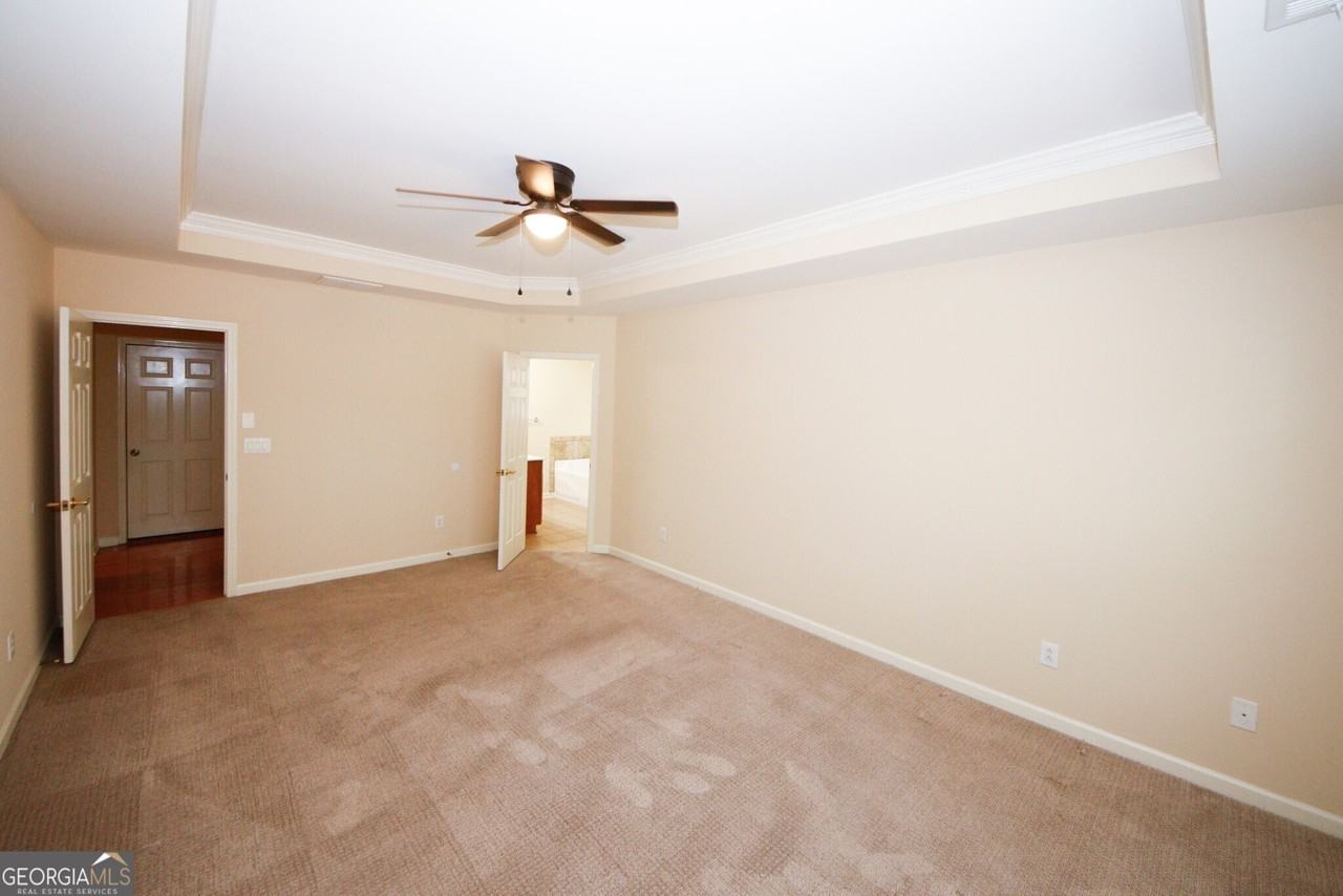 587 Creek Valley Ct #1 - Photo 7 of 11