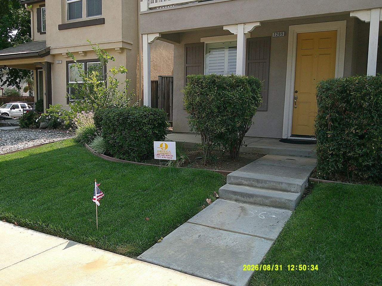1205 Valley Glen Dr - Photo 3 of 33