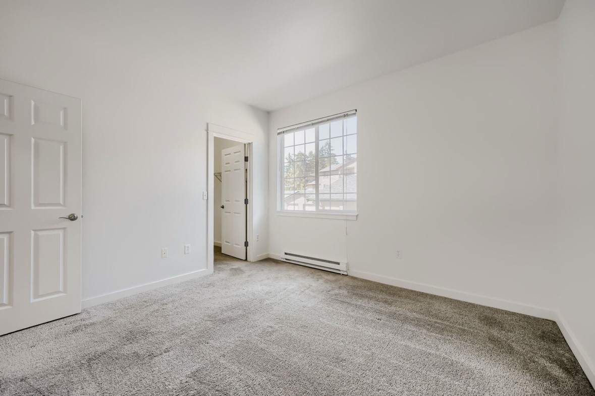 25025 Southeast Klahanie Boulevard #B202 - Photo 4 of 10