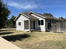 featured image of 2989 Elm St #1