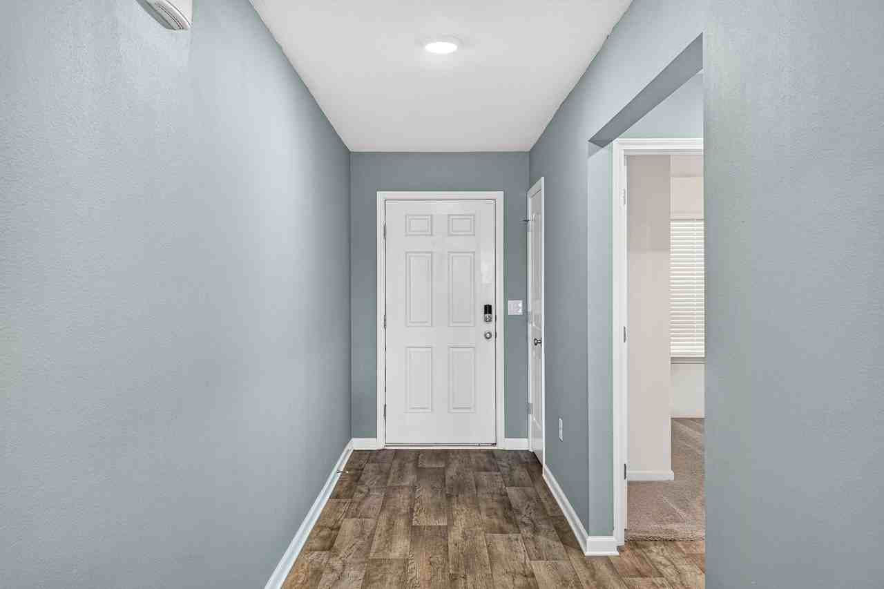 7157 Hatteras Blvd #1 - Photo 4 of 30