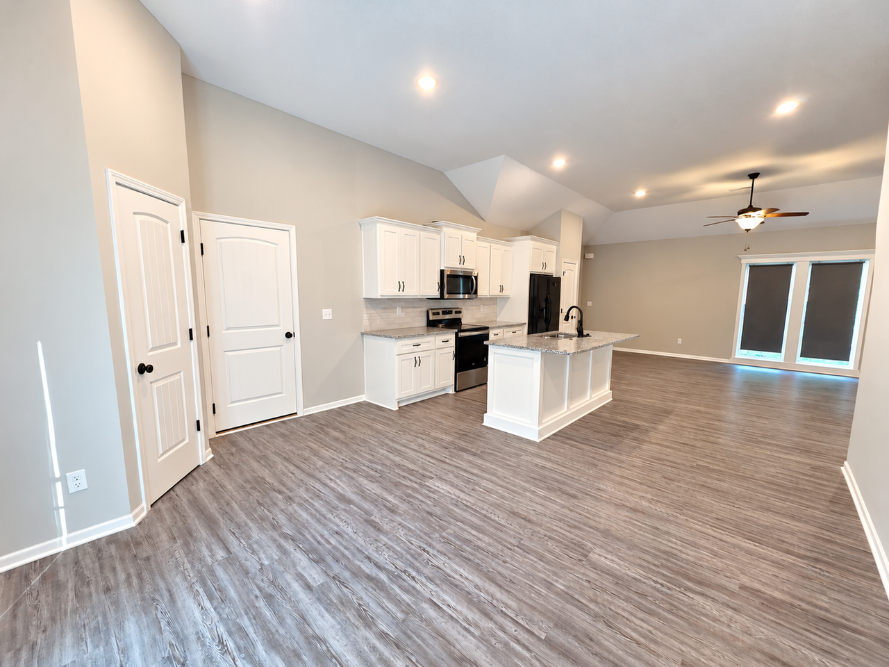 4341 Ne Kelsey Rd - Photo 4 of 15