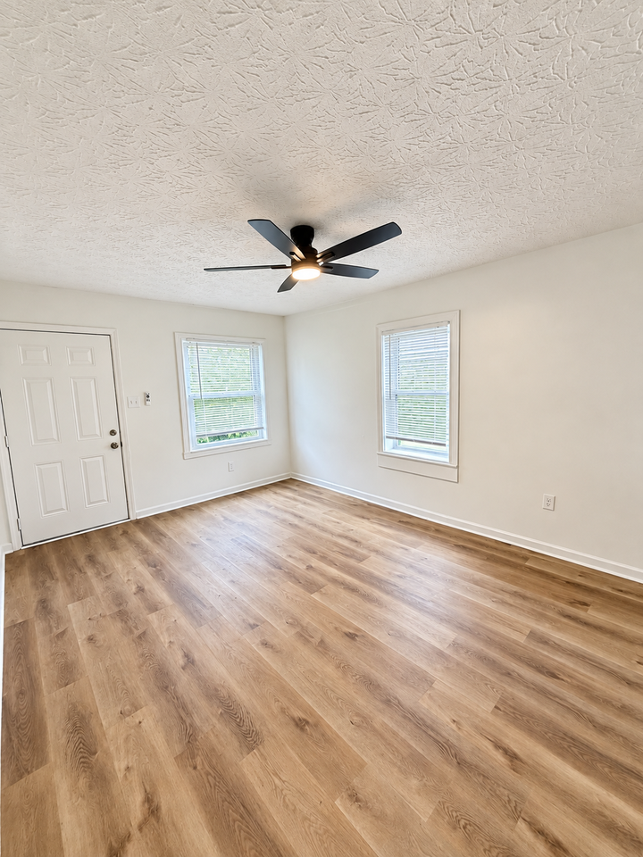 3629 Parthenia Ave #1 - Photo 2 of 19
