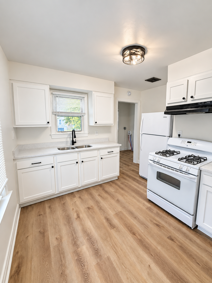 902 Camden Ave #1 - Photo 6 of 17