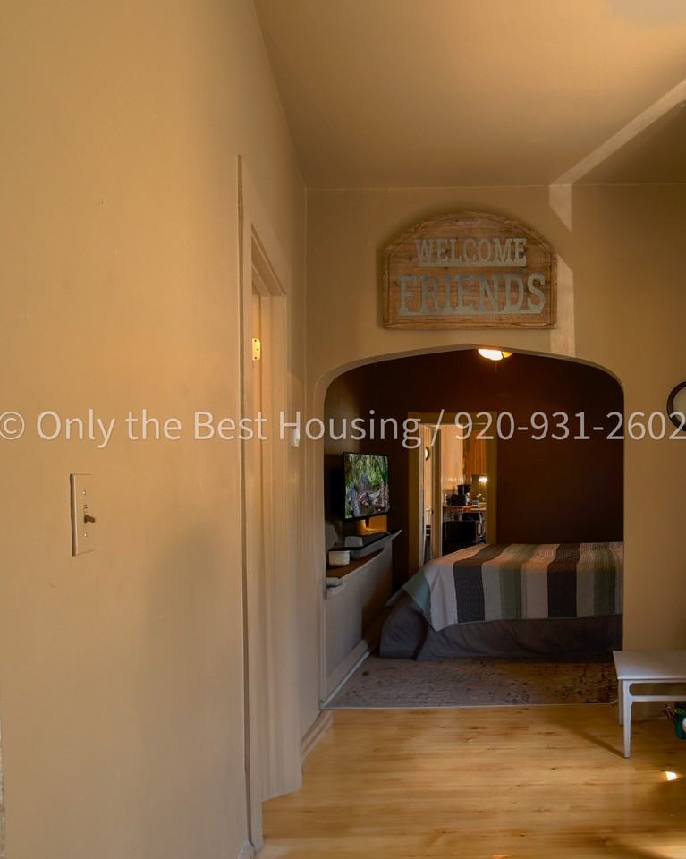816 Franklin St #1 - Photo 4 of 10