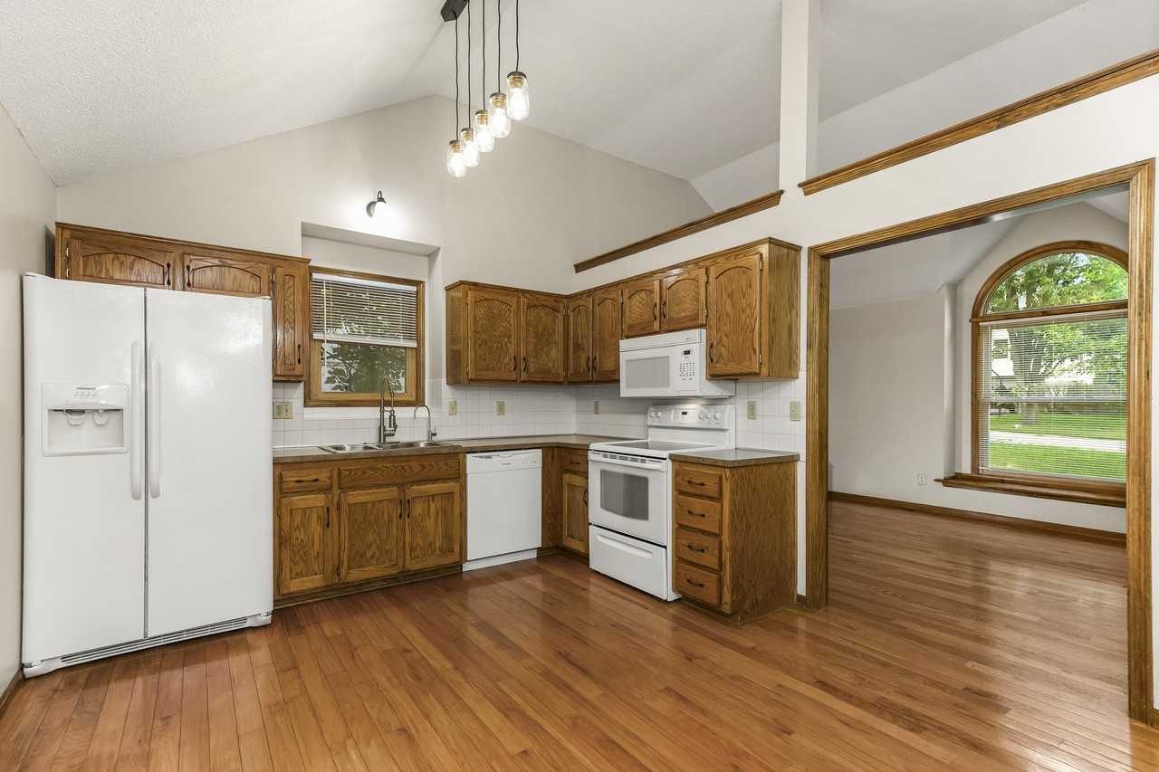 6544 Nw Gilly Rd - Photo 5 of 20
