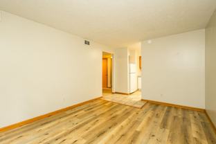 Oakview Apartments - Photo 1 of 1