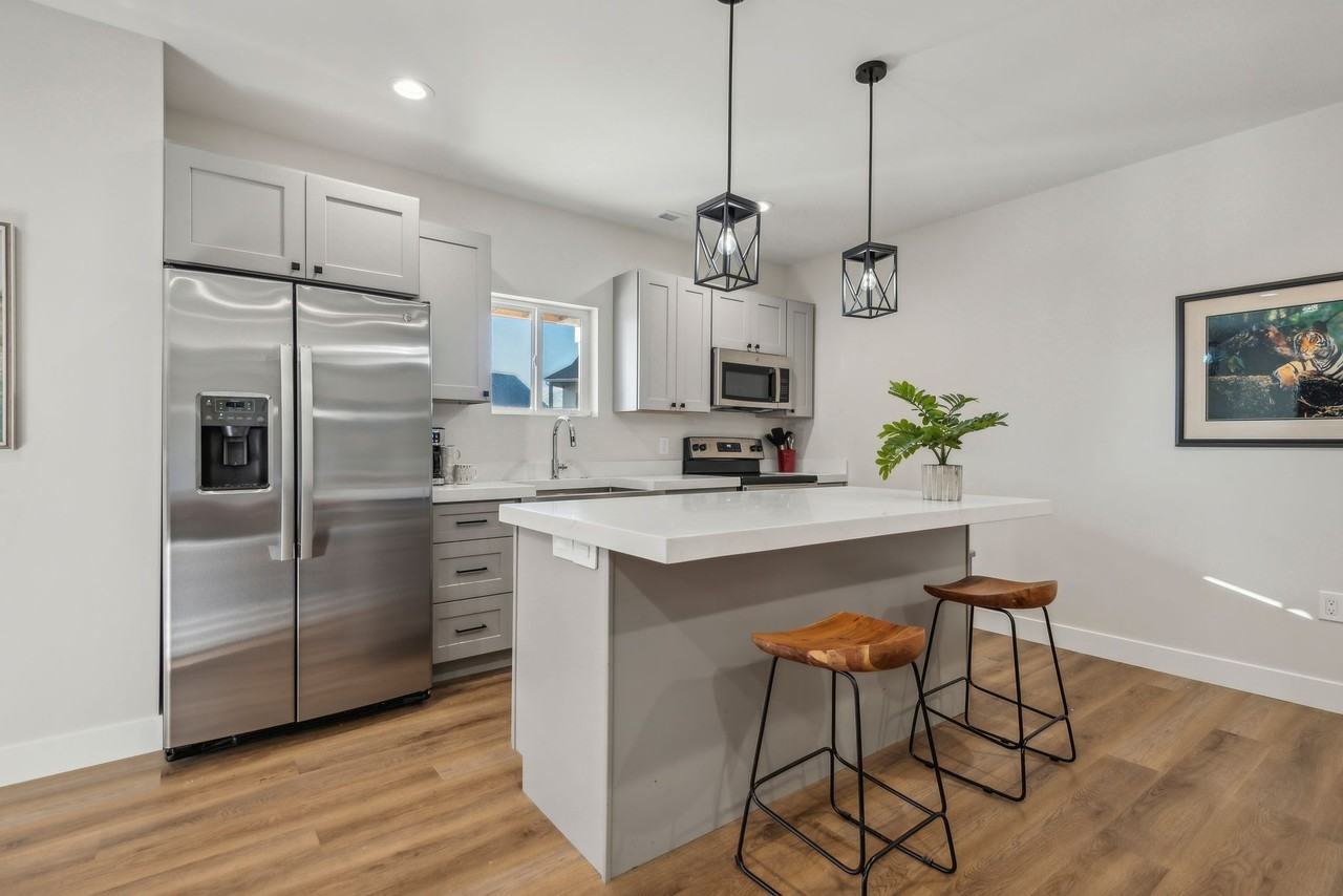 1073 Mill Road - Photo 2 of 7