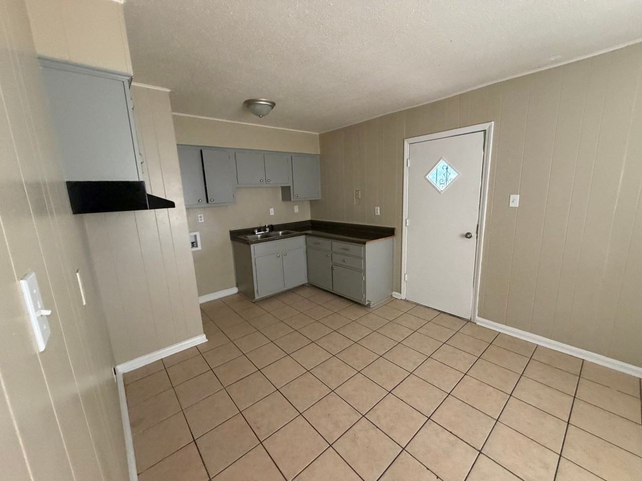 3822 Ford Rd - Photo 6 of 12