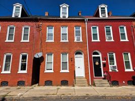 featured image of 537 W King St